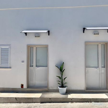 Le Margherite Holiday Home - Campomarino Di Maruggio, Zona Acquadolce Cirenaica Buitenkant foto